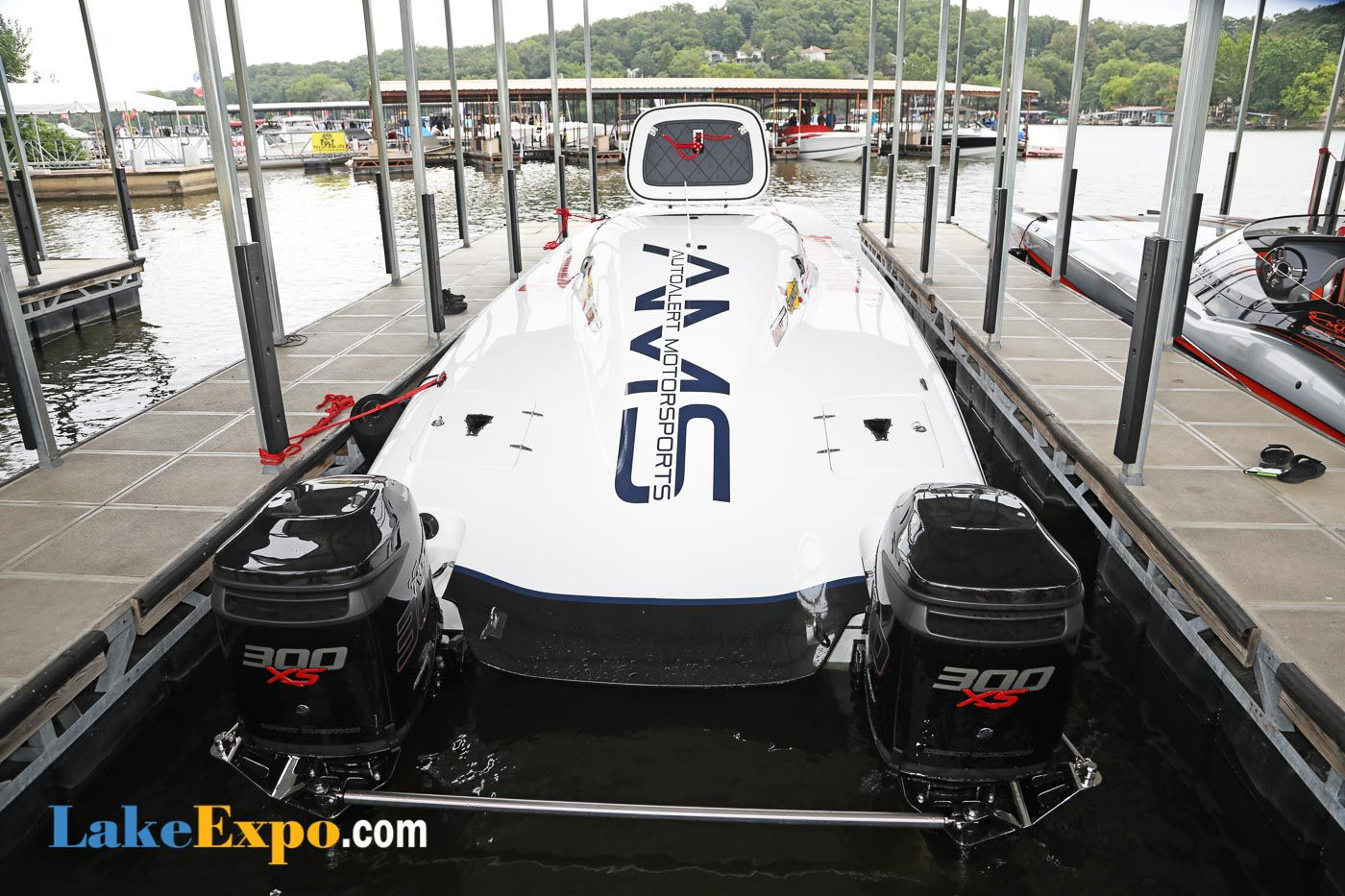 Shootout Boats In The Pits-5.jpg